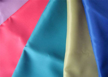 Chiny Kolorowa tkanina poliestrowa z tkaniny farbującej - przyjazna dla materiału podszewkowego dostawca